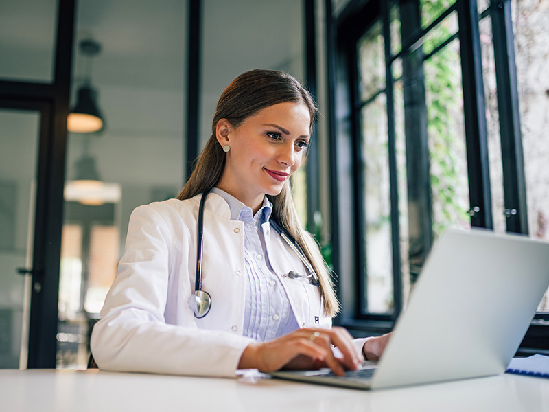 Helpful Links Doctor on Computer